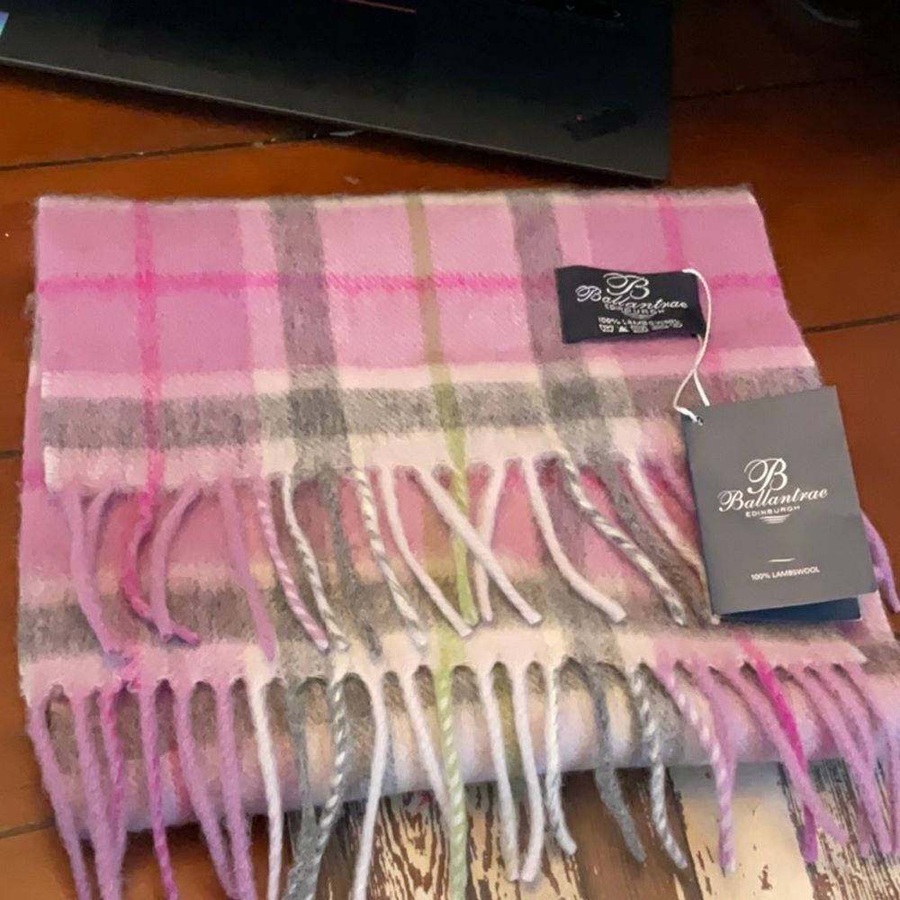 NWT BALLANTRAE Edinburgh Lambswool Plaid Scarf LAVENDER GREEN Scotland
